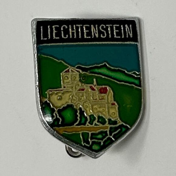 Vintage Liechtenstein Coat of Arms Hat Lapel Pin Pinback Button Travel Tourist - Picture 1 of 3